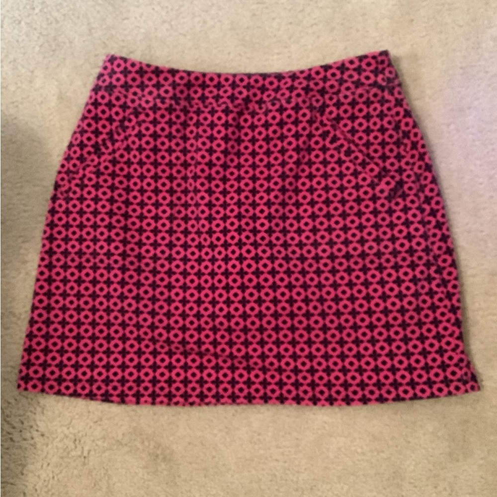TALBOTS Skort pink &black nice print built in black shorts  2 pockets fr…